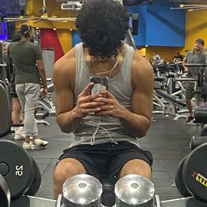 Meet your Posher, Stephen